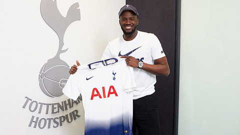 Tottenham chiêu mộ Ndombele với hợp đồng kỷ lục