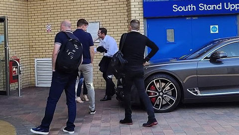 Lampard đi cửa phụ vào Stamford Bridge, sẵn sàng ra mắt Chelsea