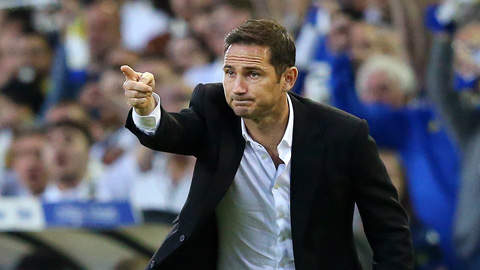 Với Lampard, Chelsea sẽ hồi sinh tiền vệ phòng ngự số một thế giới