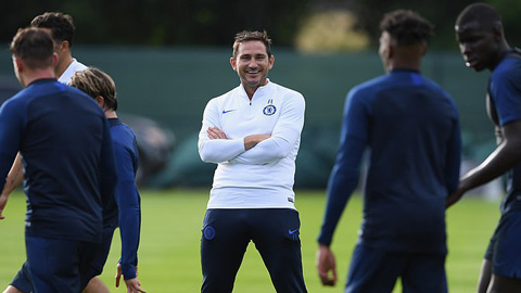 Buổi tập đầu tiên ngập tiếng cười của Lampard tại Chelsea