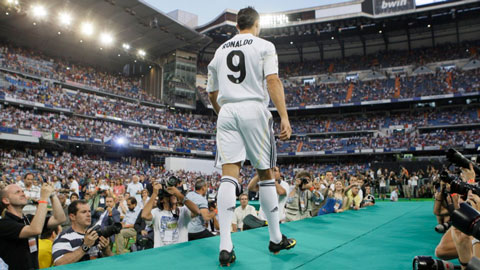 10 năm ngày Ronaldo tới Real: Huyền thoại không tưởng