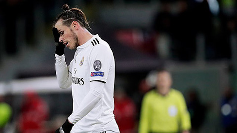 Bale bị chửi thậm tệ trong ngày hội quân với Real