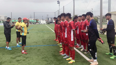 U15 Việt Nam hứng khởi tập huấn tại Nhật