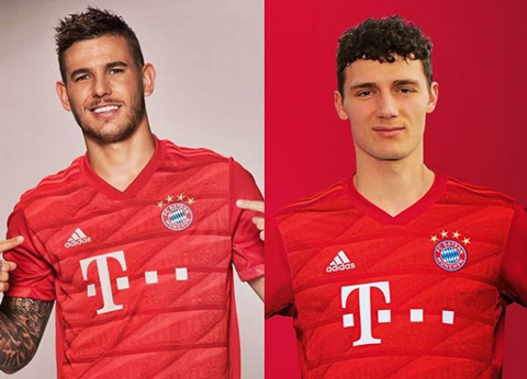 Bayern mới chỉ đem về 2 tân binh là Lucas Hernandez (trái) và Benjamin Pavard