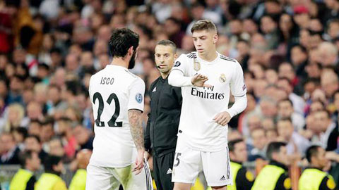 Không mua được Pogba, Zidane sẽ dùng Valverde