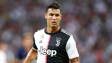 Sarri yêu cầu tất cả cầu thủ Juventus phải học theo cách chơi của Ronaldo