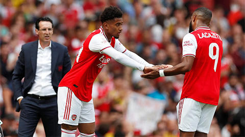 Dàn sao trẻ chiến thắng trong thất bại của Arsenal trước Lyon