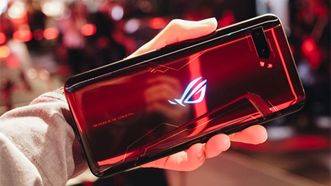 Asus ROG Phone 2 cấu hình khủng, giá rẻ bất ngờ cháy hàng sau 73 giây