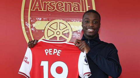 Pepe ký 5 năm với Arsenal, mặc áo số 19