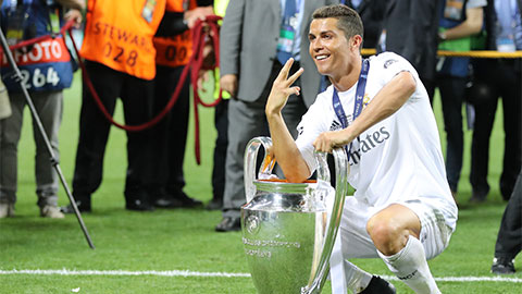 Ronaldo 'đá đểu' Messi bằng thành tích ở Champions League