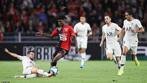 Camavinga là người gián tiếp giúp Rennes đánh bại PSG