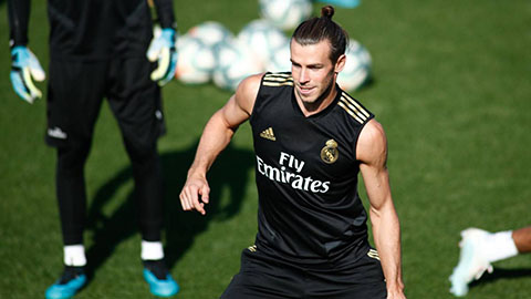 Bale tập luyện 1 mình, Hazard chưa trở lại