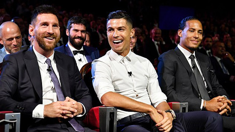 Ronaldo hy vọng hẹn Messi ăn tối