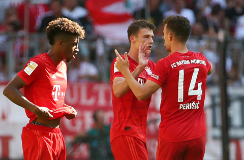 Bayern sau đó ghi tới 5 bàn nữa với 1 bàn của tân binh Perisic
