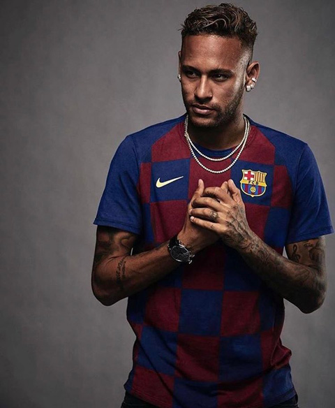 Hình ảnh Neymar mặc áo đấu của Barca bị rò rỉ bởi Gaga Milano