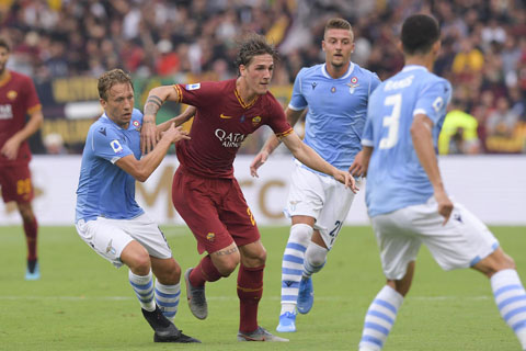 Trận lượt đi giữa Lazio và Roma ở Serie A mùa này bất phân thắng bại