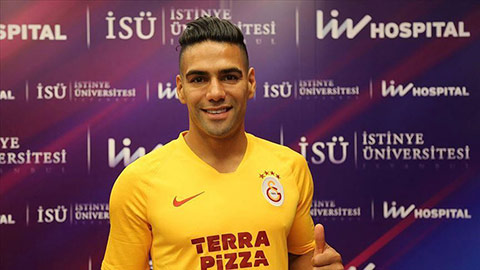 Falcao gia nhập Galatasaray