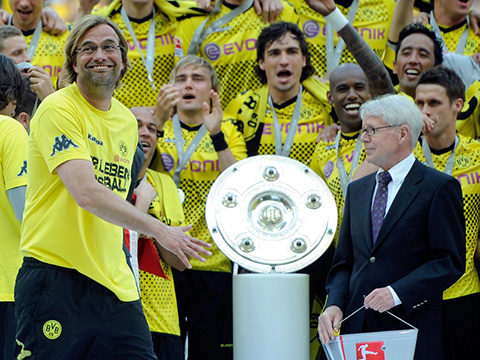 Klopp sung sướng với chức vô địch Bundesliga đầu tiên