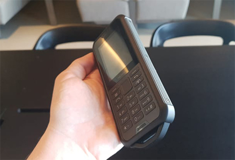 Nokia 800