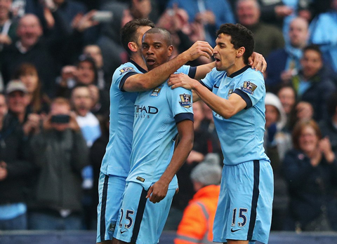 Việc bị lộ cơ sở dữ liệu khiến Man City phải đẩy nhanh tiến độ mua hai cầu thủ Fernandinho và Navas