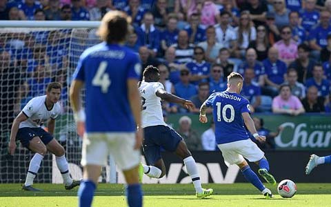 Những bàn thắng của Leicester khiến HLV Pochettino phải bối rối