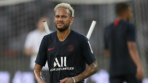 Neymar trở thành cái gai trong mắt NHM vì quyết định đòi ra đi