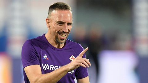 Ribery ghi bàn đầu tiên trong màu áo Fiorentina: Máy vẫn khỏe ở tuổi 36