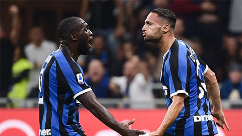 Vòng 5 Serie A: Napoli, Roma thua sốc, Inter giữ vững ngôi đầu dù Lukaku 'tắt điện'