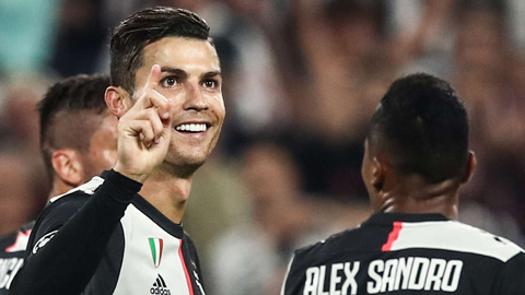 Ronaldo thiết lập thêm một kỷ lục cá nhân tại Champions League