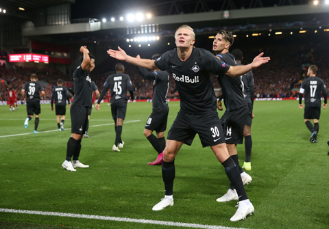 Bị Salzburg nã cho 3 bàn, Liverpool nhận bài học trên hành trình bảo vệ chức vô địch