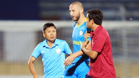 Sanna Khánh Hòa khổ vì ngoại binh