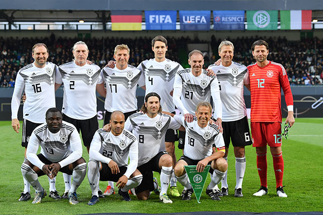 Đội hình cựu danh thủ Đức
