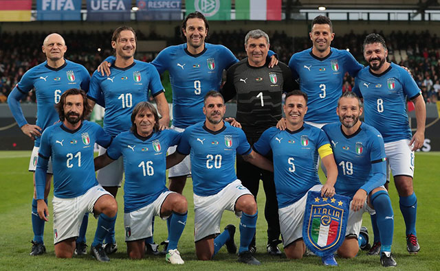 Đội hình cựu danh thủ Italia