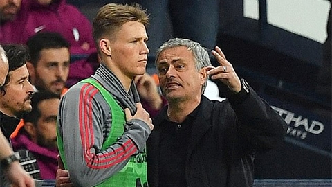 Mourinho chỉ giữ liên lạc với 1 cầu thủ M.U duy nhất