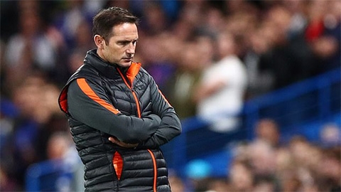 Chelsea gặp họa sau đợt tập trung ĐTQG