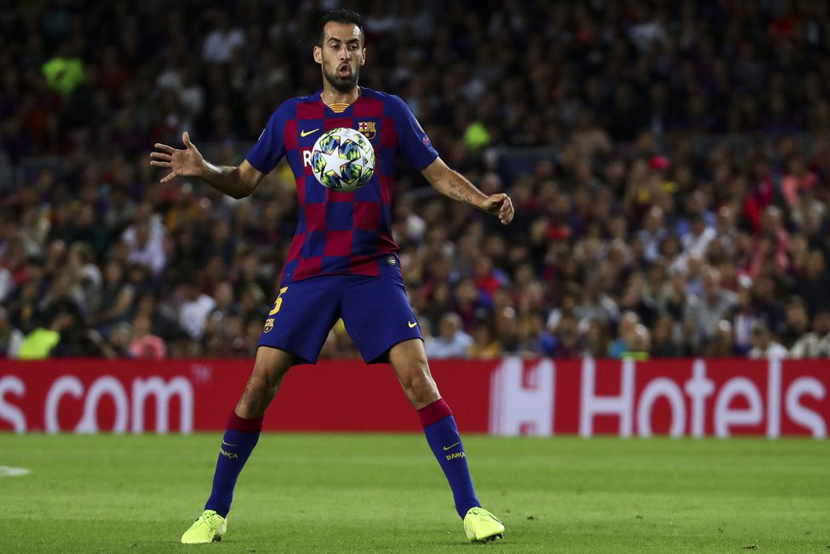 Tiền vệ: Sergio Busquets (31 tuổi, Barca, 50 triệu euro)