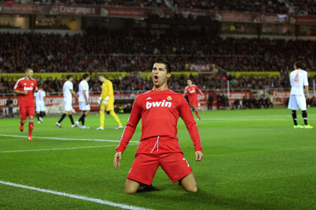 10 Bàn Thắng Đẹp Nhất Sự Nghiệp Cristiano Ronaldo
