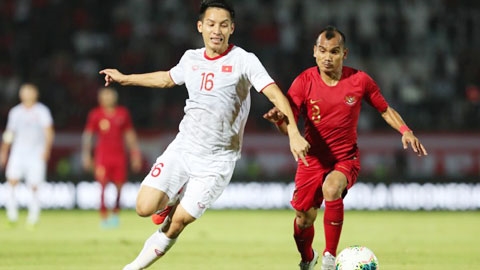 Hùng Dũng tiếc nuối vì sút hỏng penalty