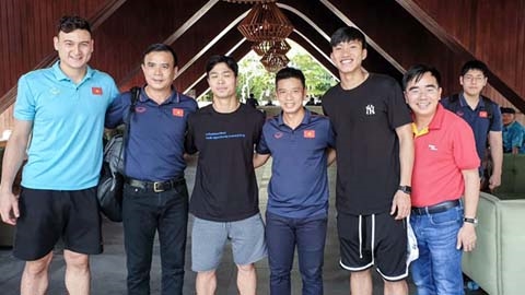 Công Phượng, Văn Lâm, Văn Hậu không trở lại Việt Nam