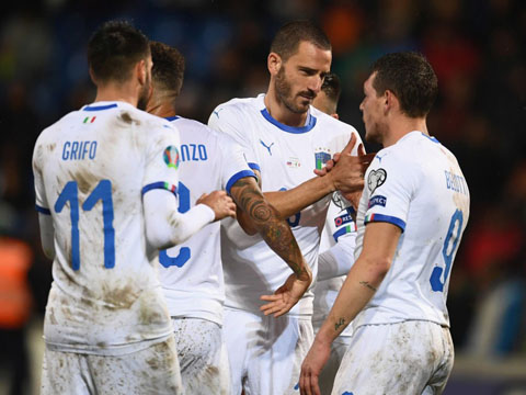 Italia đang chơi rất tốt nhờ tài cầm quân của Mancini