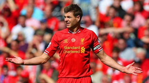 Gerrard bị gạt khỏi đội hình xuất sắc nhất thập kỷ của Liverpool
