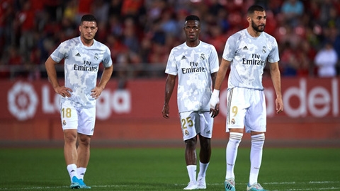 Real Madrid: Thảm họa ngay ở trận  thua đầu tiên