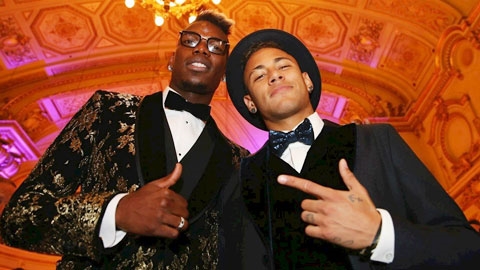 Tình bạn vượt khuôn khổ 'bóng đá' của Neymar & Pogba