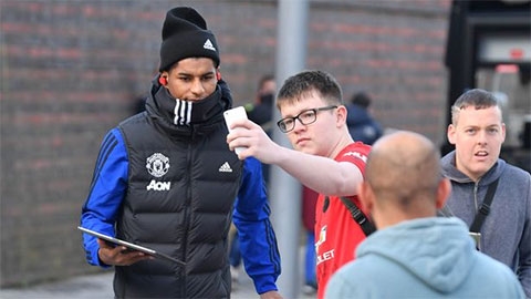 M.U vắng De Gea, Pogba ở đại chiến với Chelsea
