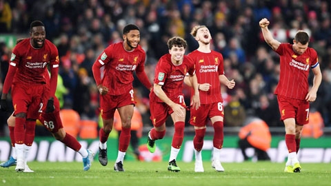 Liverpool: Sau điên rồ là hỗn loạn