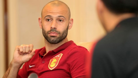Mascherano sắp đầu quân cho CLB của Juan Veron