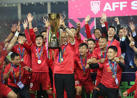 HLV Park Hang Seo giúp Việt Nam là ông vua của bóng đá Đông Nam Á 