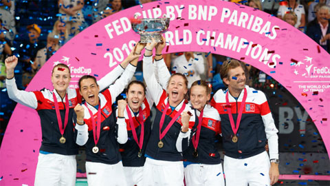 Pháp vô địch Fed Cup lần đầu tiên sau 16 năm