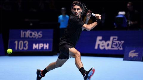 Federer thắng trận đầu tiên ở ATP Finals 2019