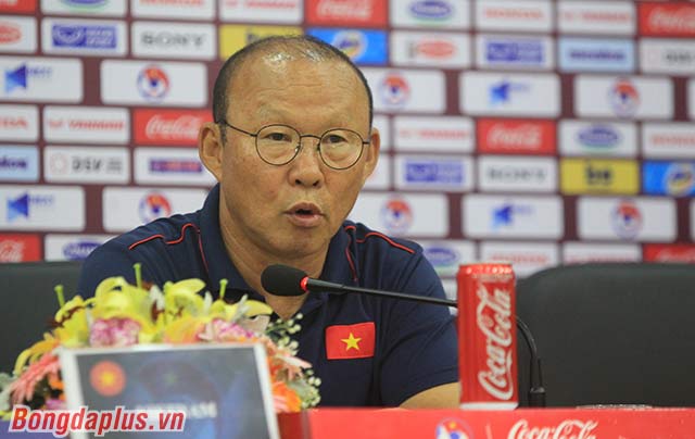 HLV Park Hang Seo cho biết đã có phương án để đánh bại UAE - Ảnh: Phan Tùng 